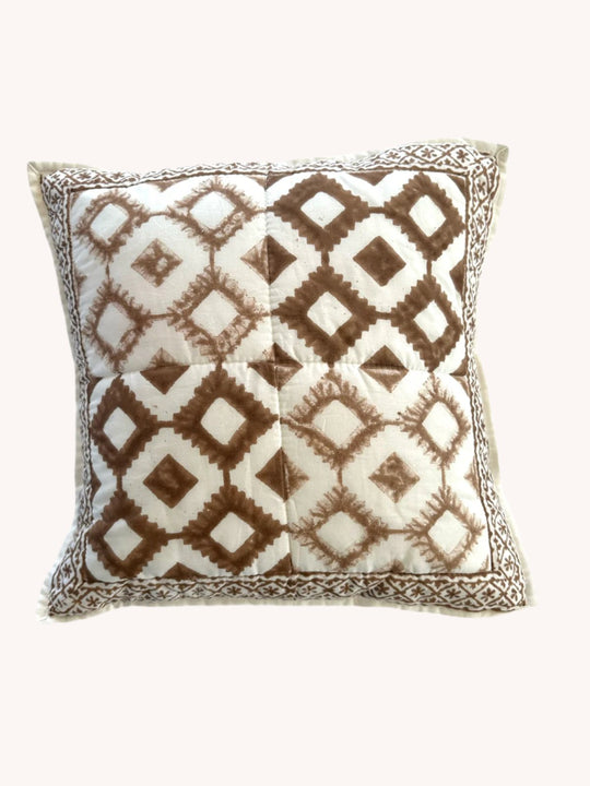 QUILTED CUSHION COVER