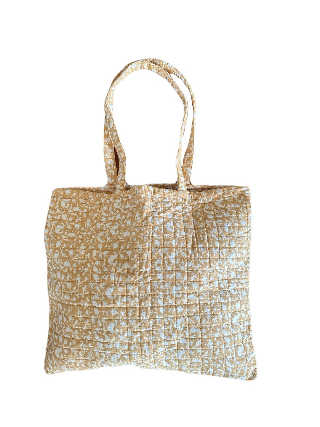 QUILTED TOTE