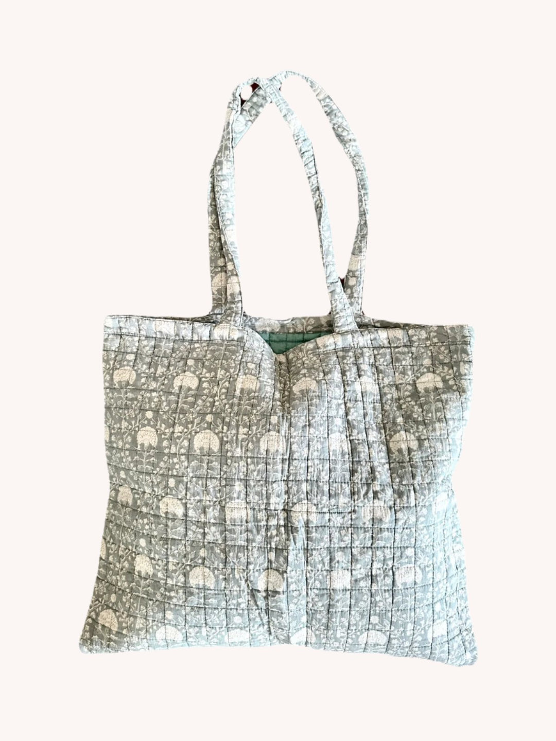 QUILTED TOTE