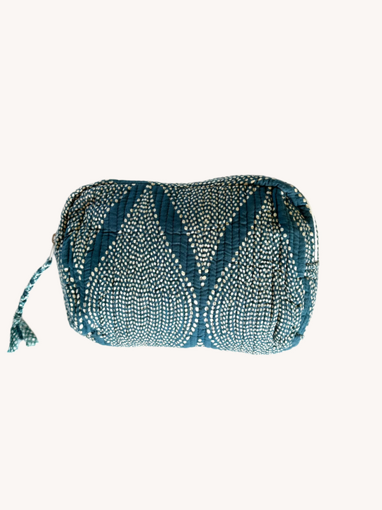 TRAVEL POUCH