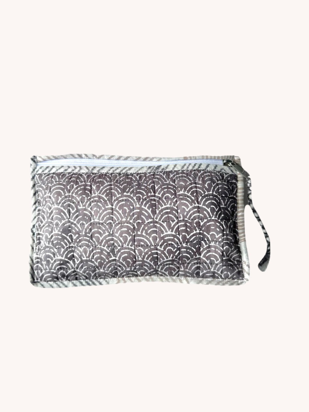 BEAUTY POUCH