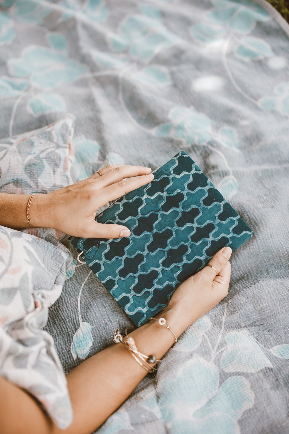 COTTON JOURNAL INDIGO COLLECTION - 6" x 8"