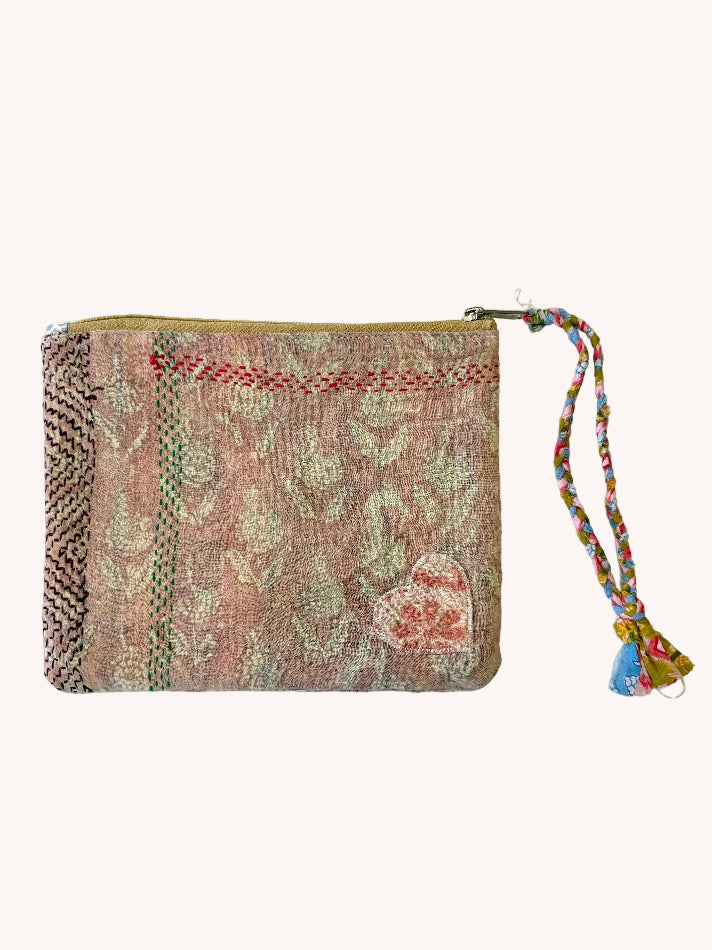 KANTHA WRISTLET