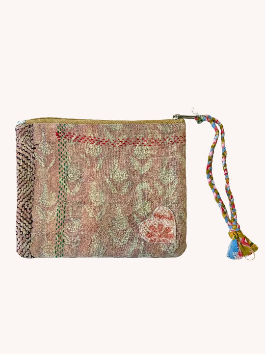 KANTHA WRISTLET