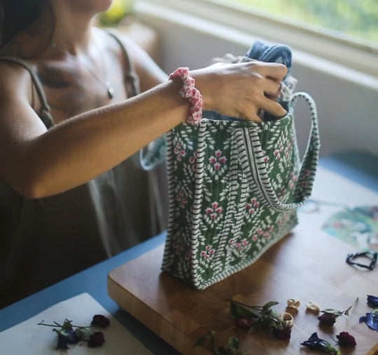 QUILTED MINI TOTE