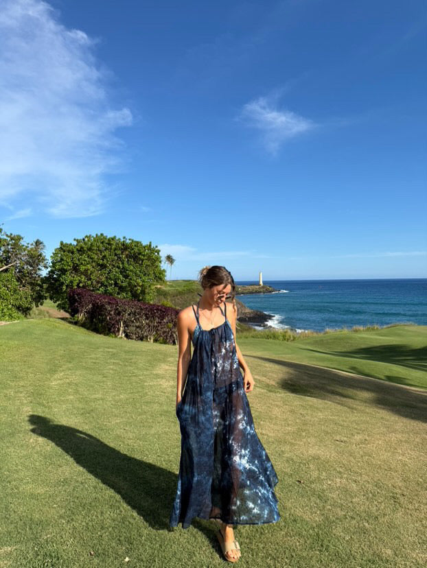 KEYHOLE MAXI DRESS