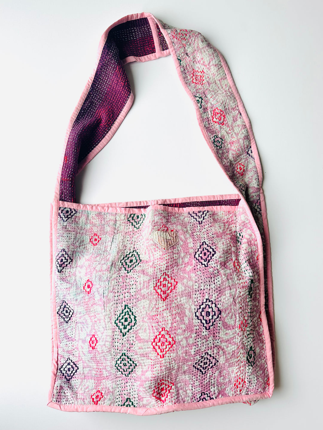 CROSSBODY KANTHA TOTE