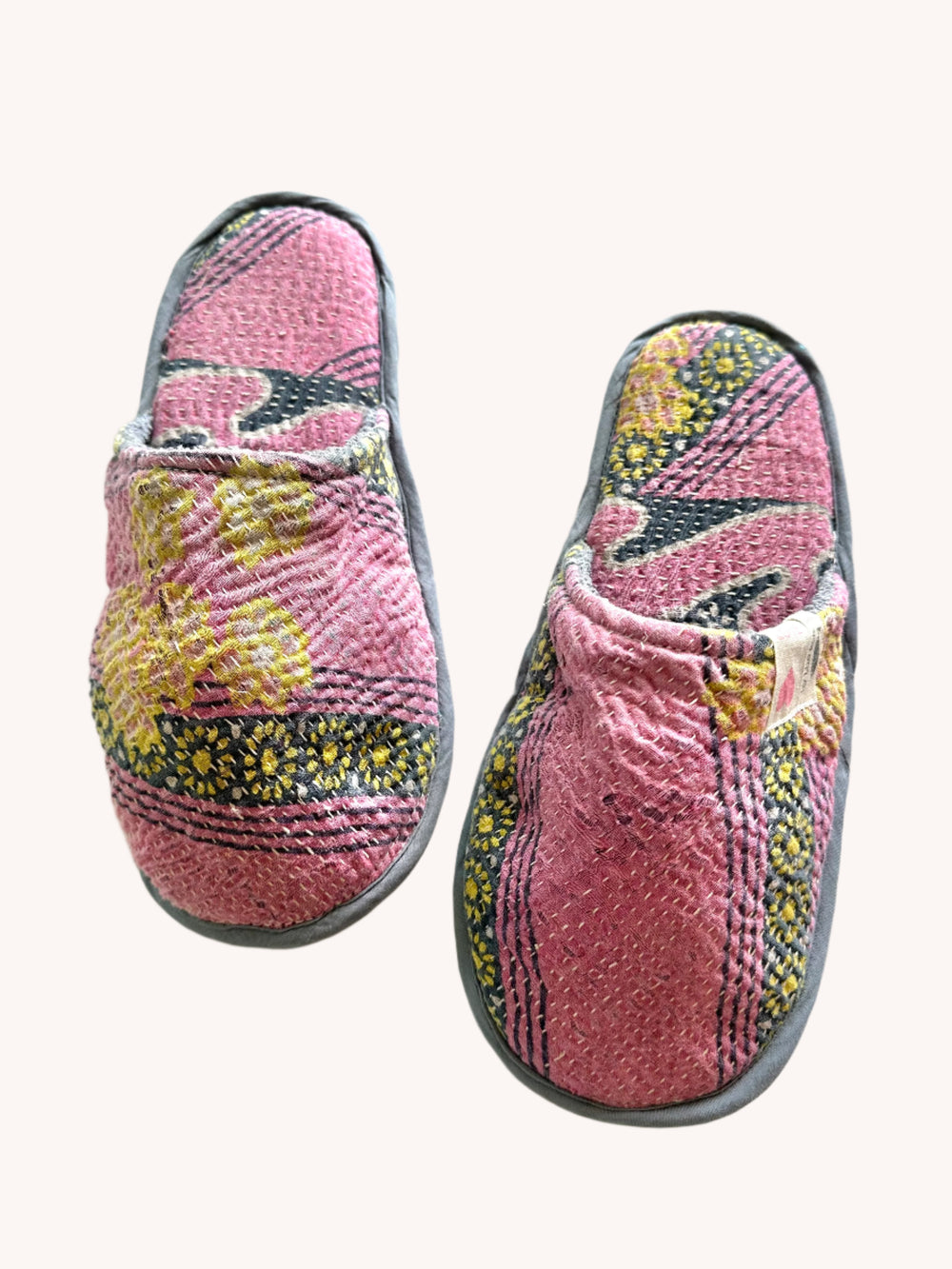 HAWAIIAN MOPPING SLIPPERS - MEDIUM