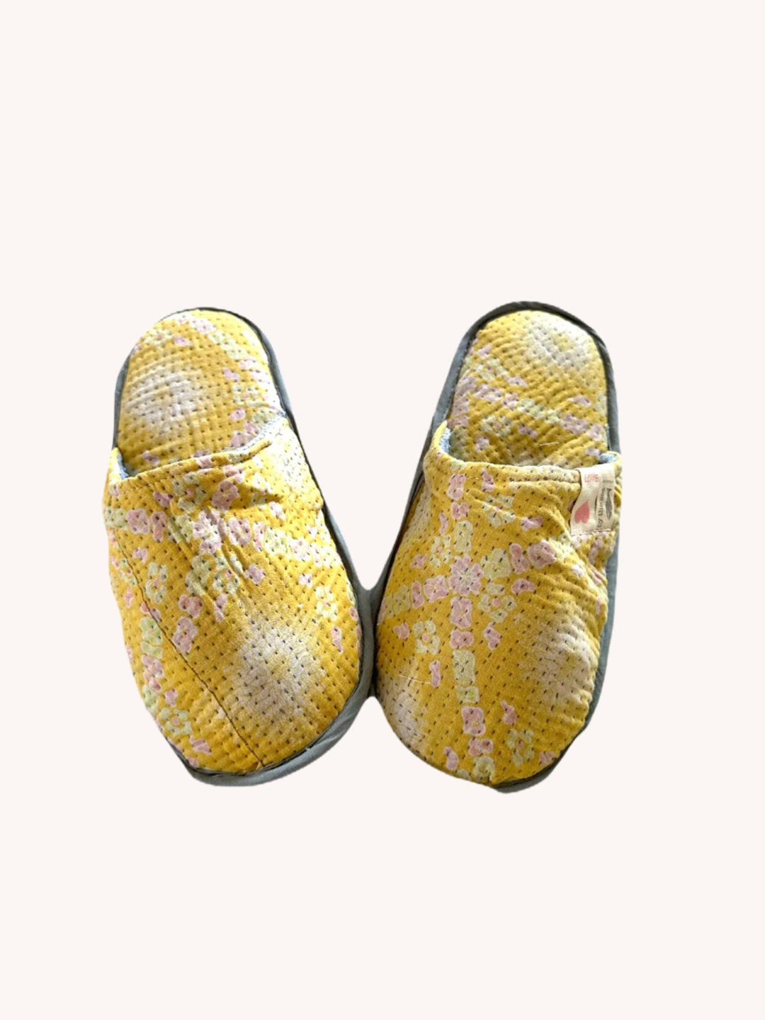 HAWAIIAN MOPPING SLIPPERS - MEDIUM