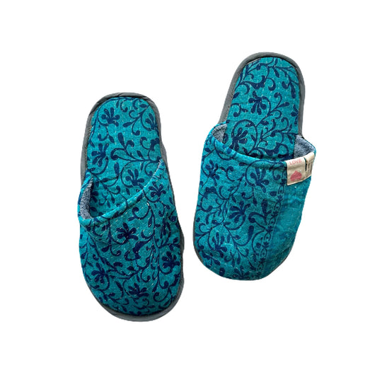 MEDIUM Hawaiian Mopping Slippers