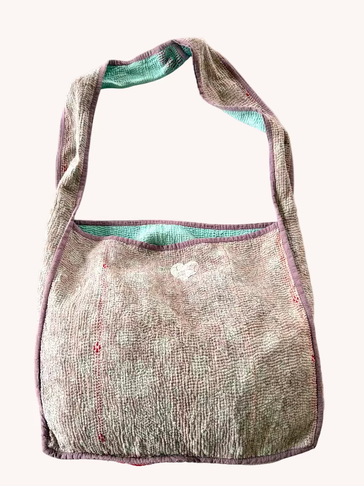CROSSBODY KANTHA TOTE
