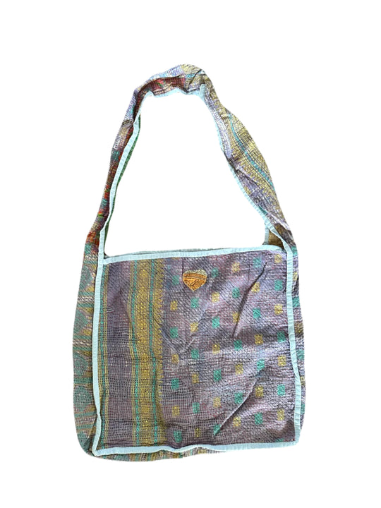 CROSSBODY KANTHA TOTE