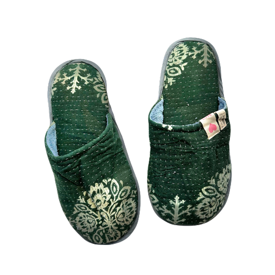 MEDIUM Hawaiian Mopping Slippers