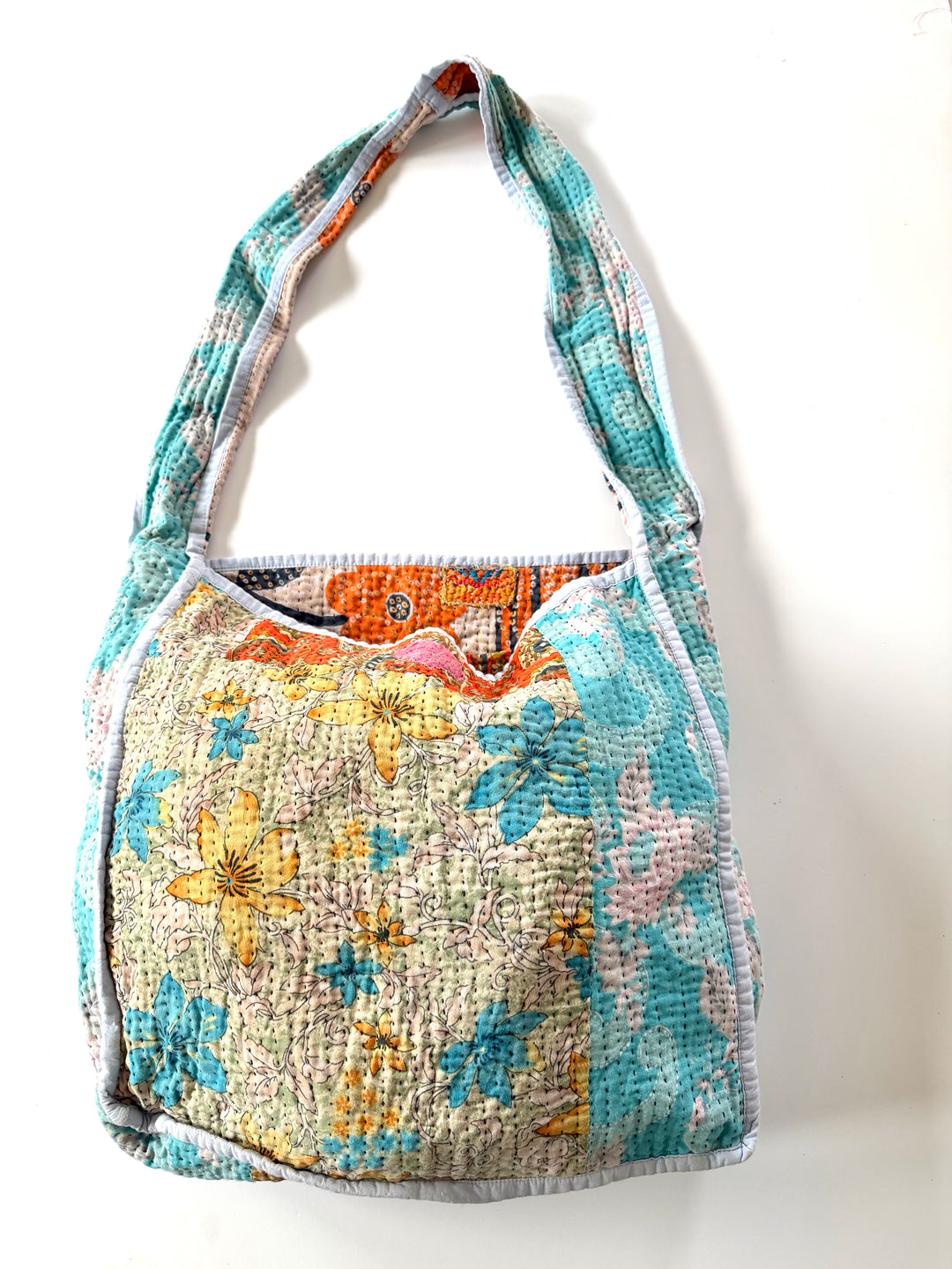 CROSSBODY KANTHA TOTE