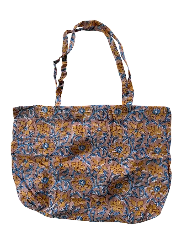 MARKET TOTE