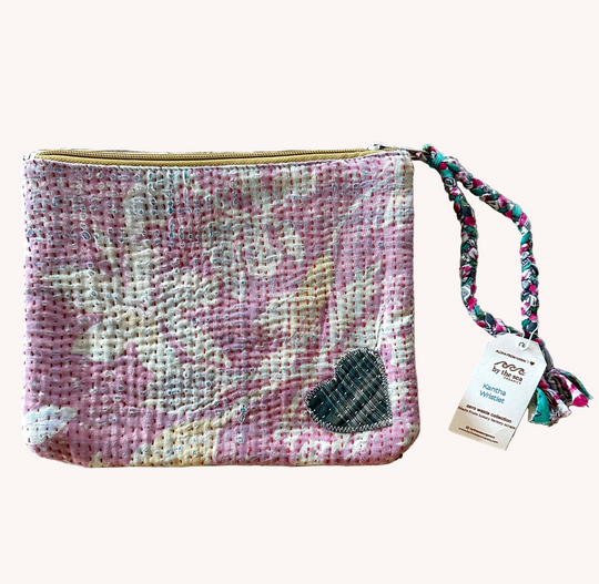 KANTHA WRISTLET