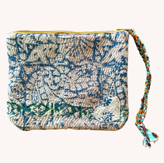 KANTHA WRISTLET