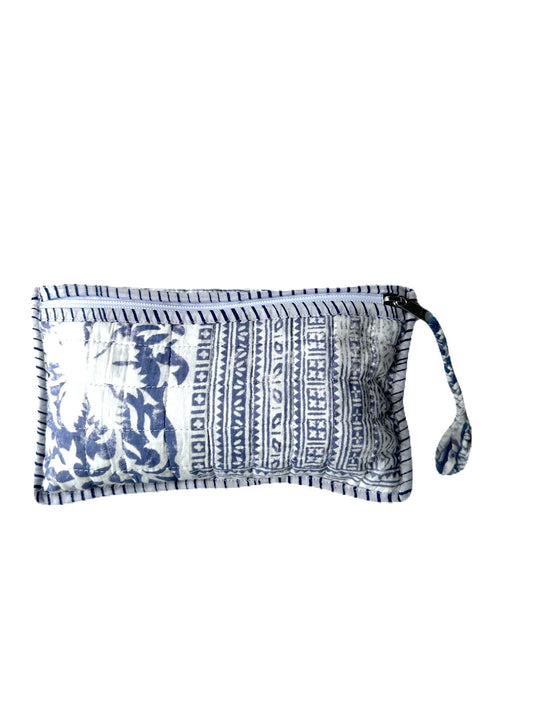 BEAUTY POUCH