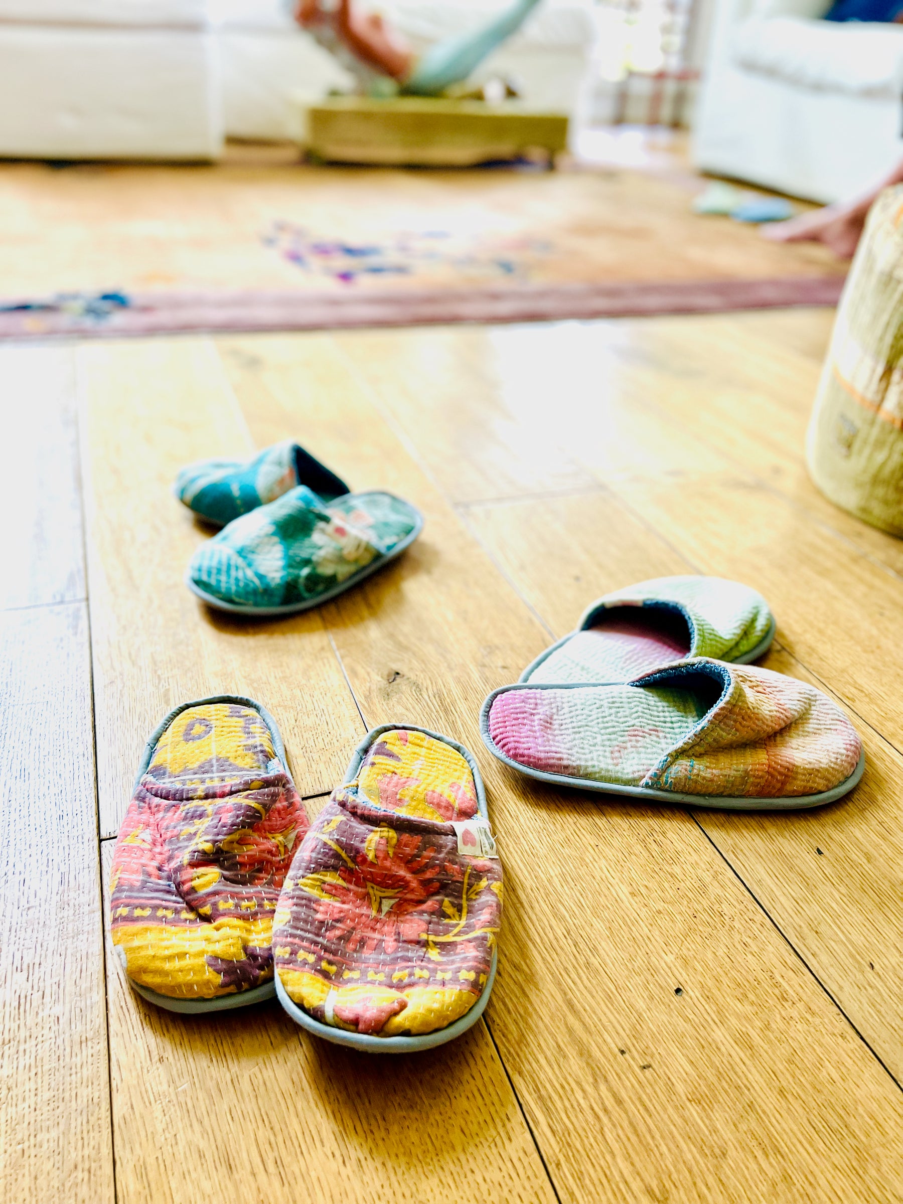 Hawaiian Mopping Slippers